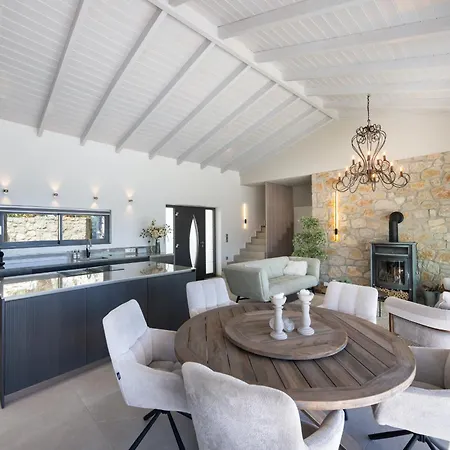 לינה וארוחת בוקר Grey Sea View Estate - Luxury With Private Pool & Plunge Pool
