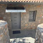 Grey Sea View Estate - Luxury With Private Pool & Plunge Pool 住宿加早餐酒店 Katouna