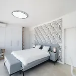 Grey Sea View Estate - Luxury With Private Pool & Plunge Pool 住宿加早餐酒店 Katouna