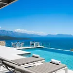 住宿加早餐酒店 Grey Sea View Estate - Luxury With Private Pool & Plunge Pool 4*