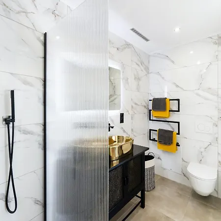 Grey Sea View Estate - Luxury With Private Pool & Plunge Pool 住宿加早餐酒店 4*