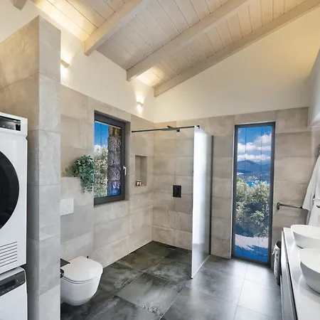 Grey Sea View Estate - Luxury With Private Pool & Plunge Pool