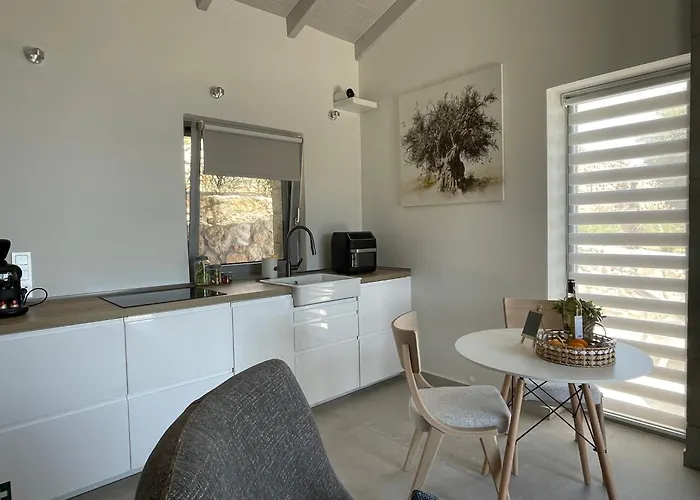 B&B Grey Sea View Estate - Luxury Villas With Private Pool & Plunge Pool Katouna