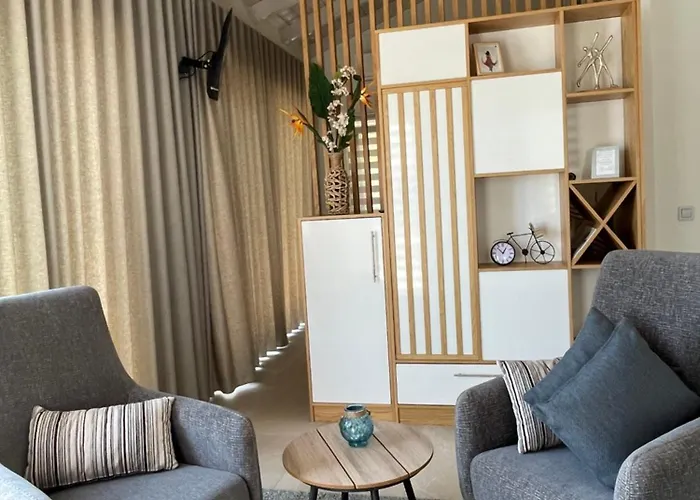 B&B Grey Sea View Estate - Luxury Villas With Private Pool & Plunge Pool